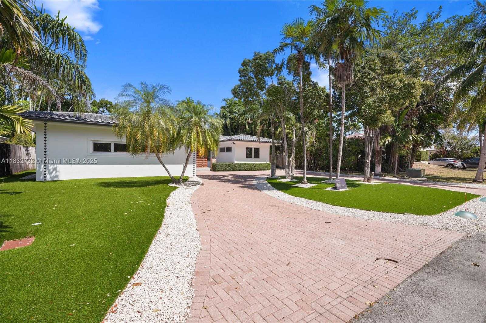 Small Image of 1221 NORTH EAST 87TH ST, Miami Number 5