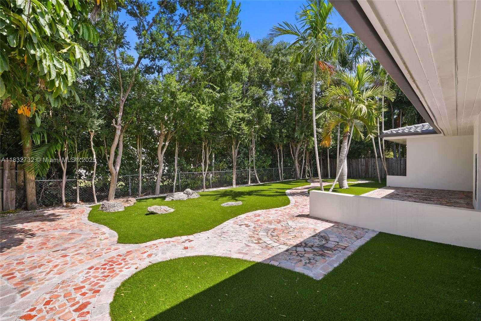 Small Image of 1221 NORTH EAST 87TH ST, Miami Number 8