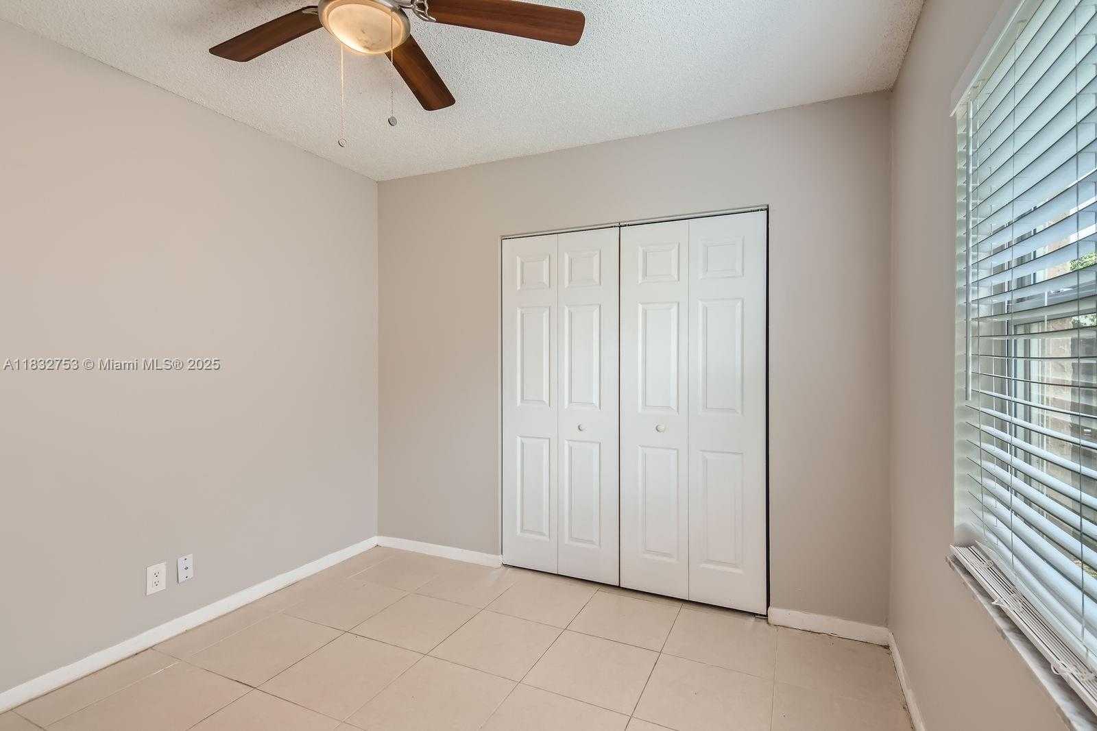 Small Image of 11035 NORTH WEST 27TH ST, Sunrise Number 13