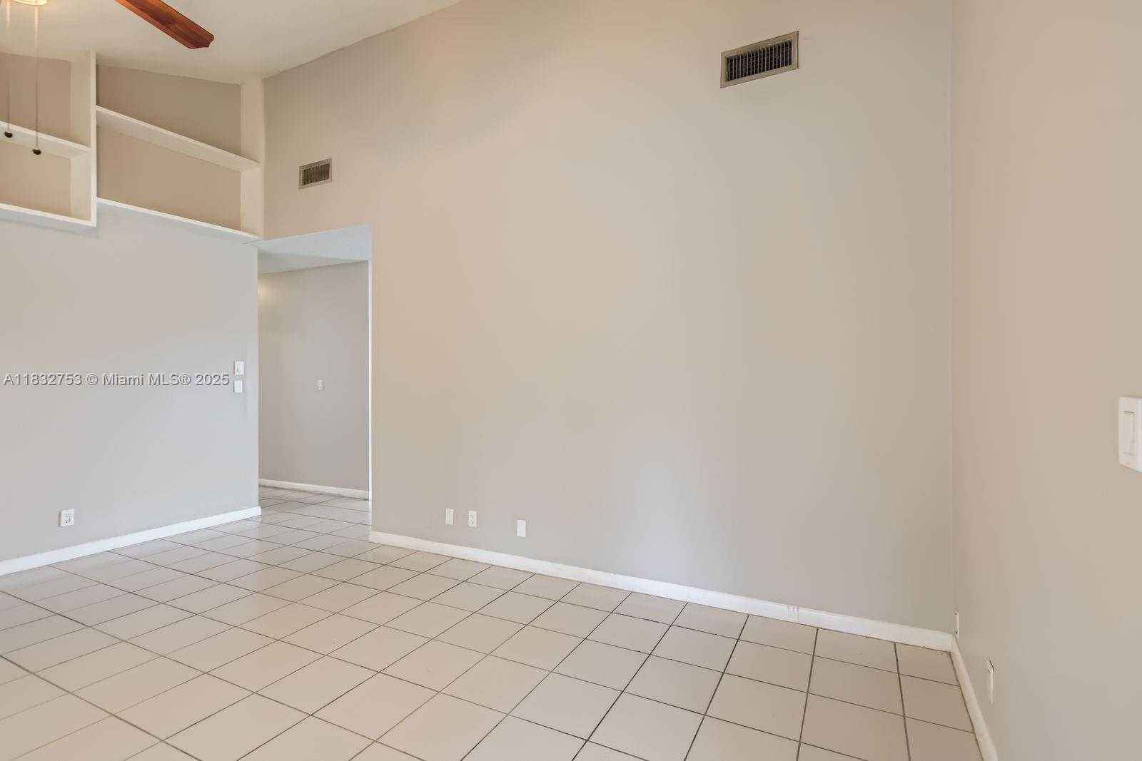 Small Image of 11035 NORTH WEST 27TH ST, Sunrise Number 18