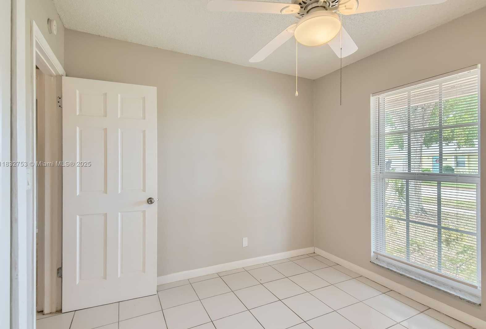 Small Image of 11035 NORTH WEST 27TH ST, Sunrise Number 21