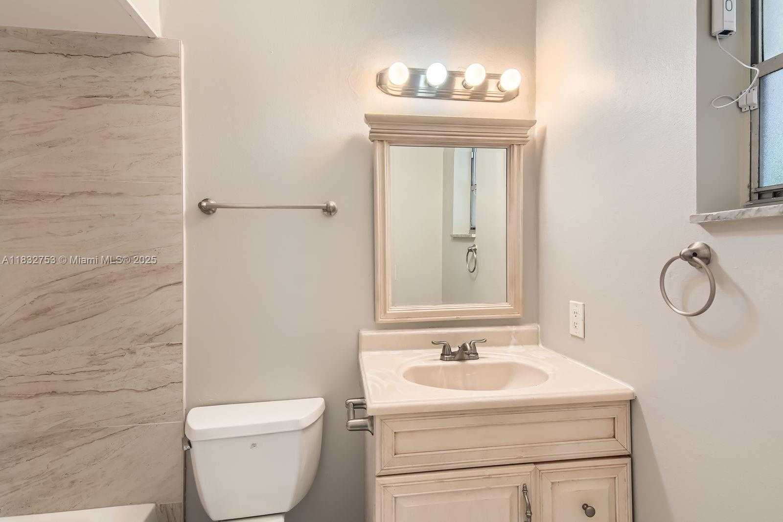 Small Image of 11035 NORTH WEST 27TH ST, Sunrise Number 25
