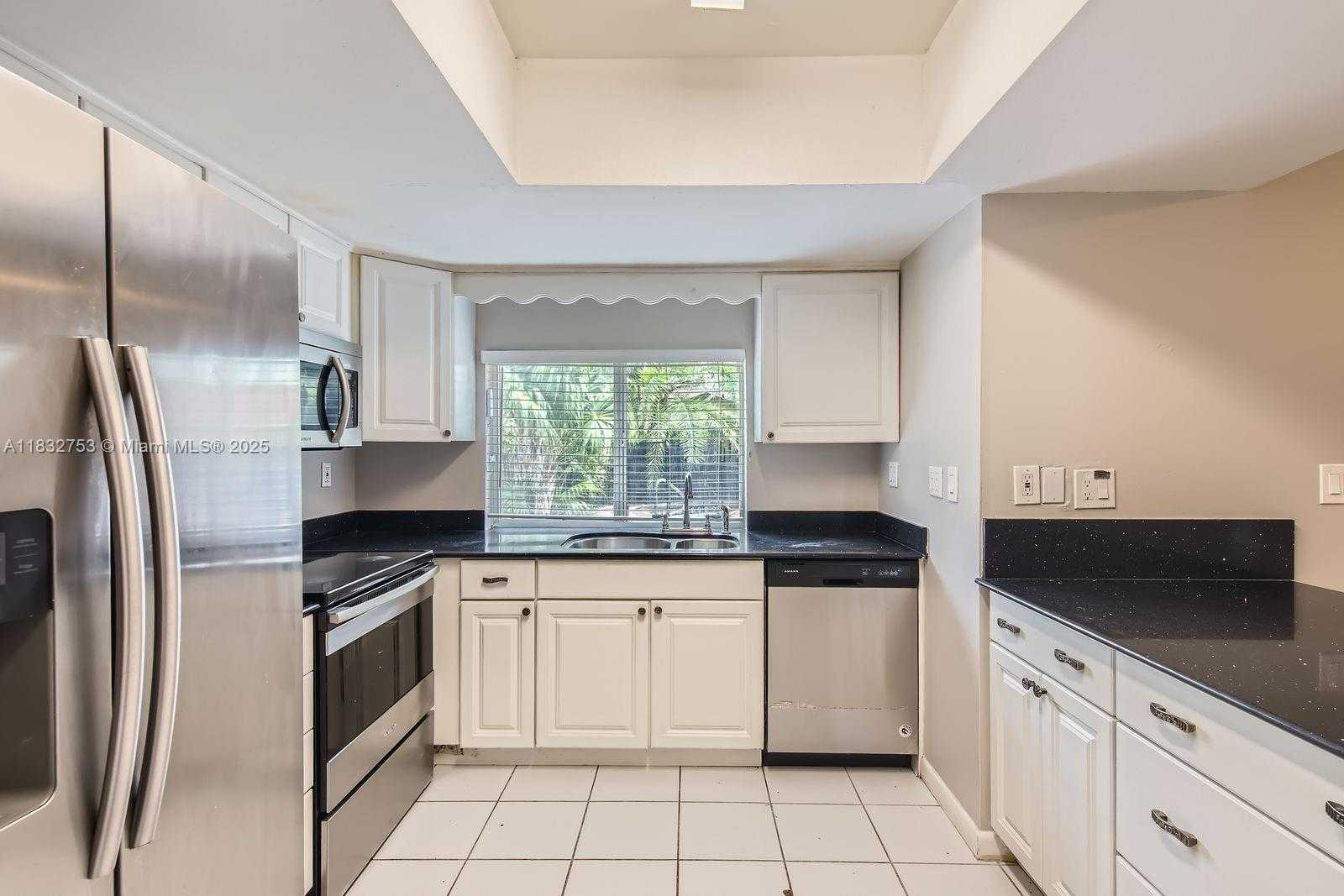 Small Image of 11035 NORTH WEST 27TH ST, Sunrise Number 9