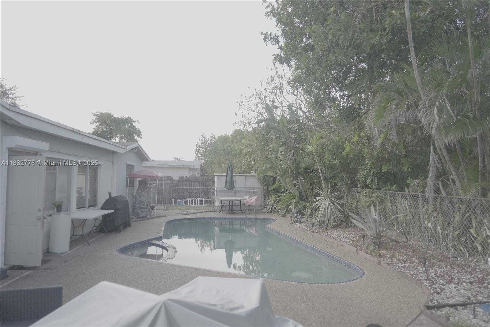 Small Image of 132 80TH AVE, Margate Number 11