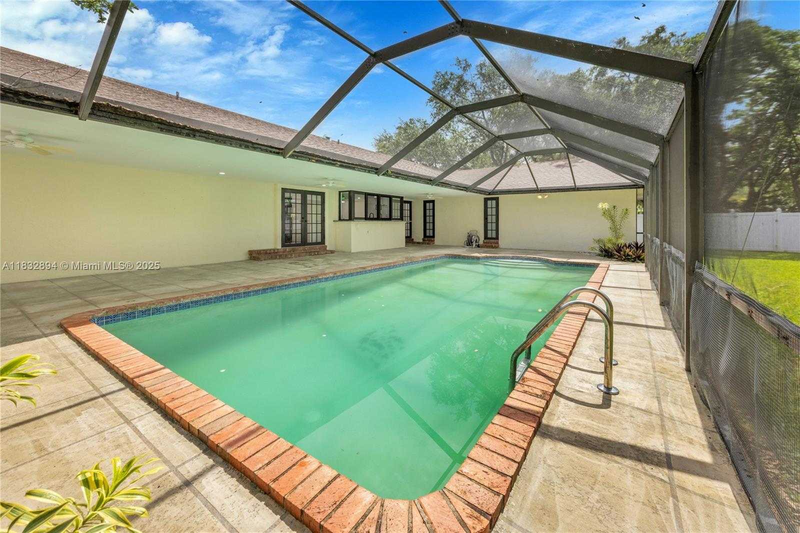 Small Image of 7804 SOUTH WEST 178TH TER, Palmetto Bay Number 42