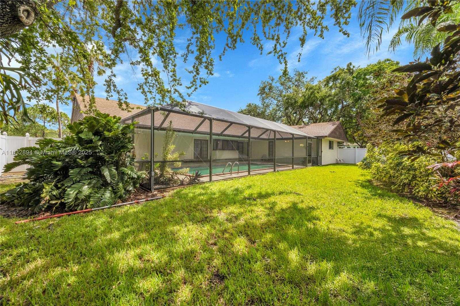 Small Image of 7804 SOUTH WEST 178TH TER, Palmetto Bay Number 46