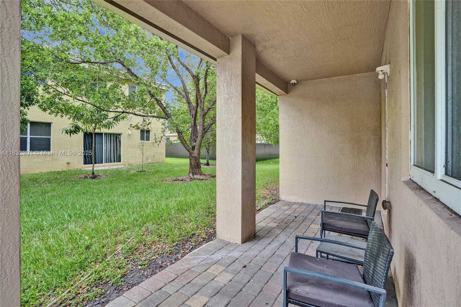 Small Image of 20629 NORTH WEST 12TH CT, Miami Gardens Number 5