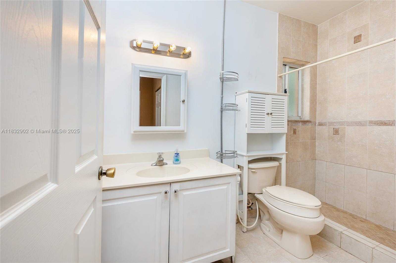 Small Image of 2605 NORTH EAST 41ST CIR, Homestead Number 21