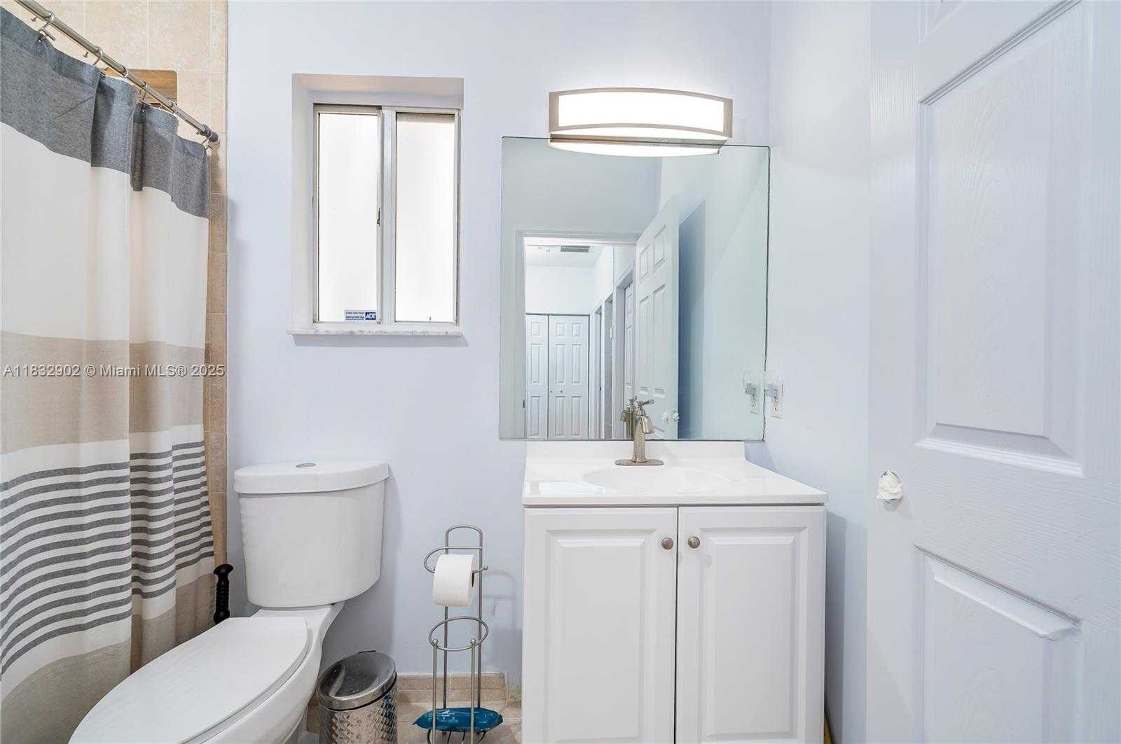 Small Image of 2605 NORTH EAST 41ST CIR, Homestead Number 22