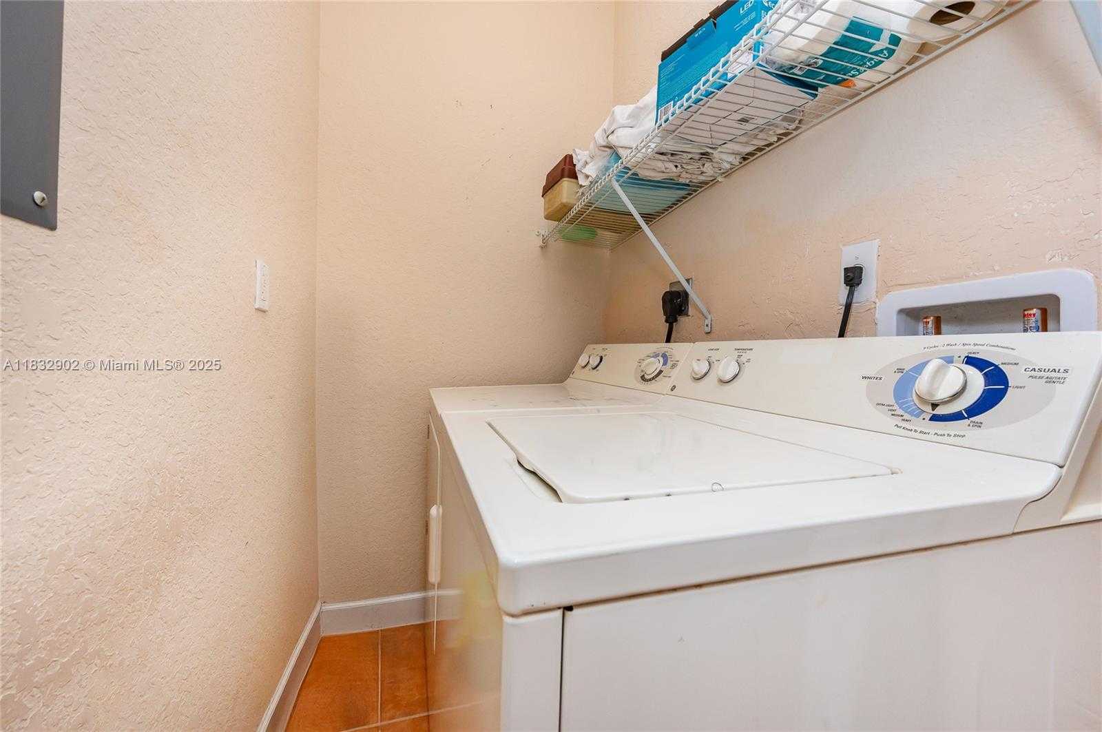 Small Image of 2605 NORTH EAST 41ST CIR, Homestead Number 25