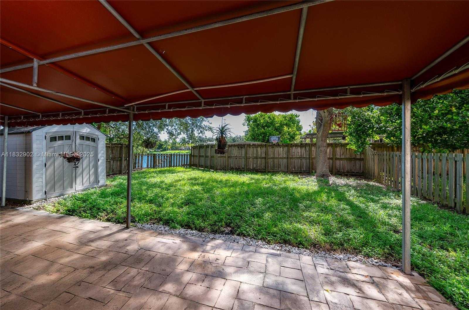 Small Image of 2605 NORTH EAST 41ST CIR, Homestead Number 32