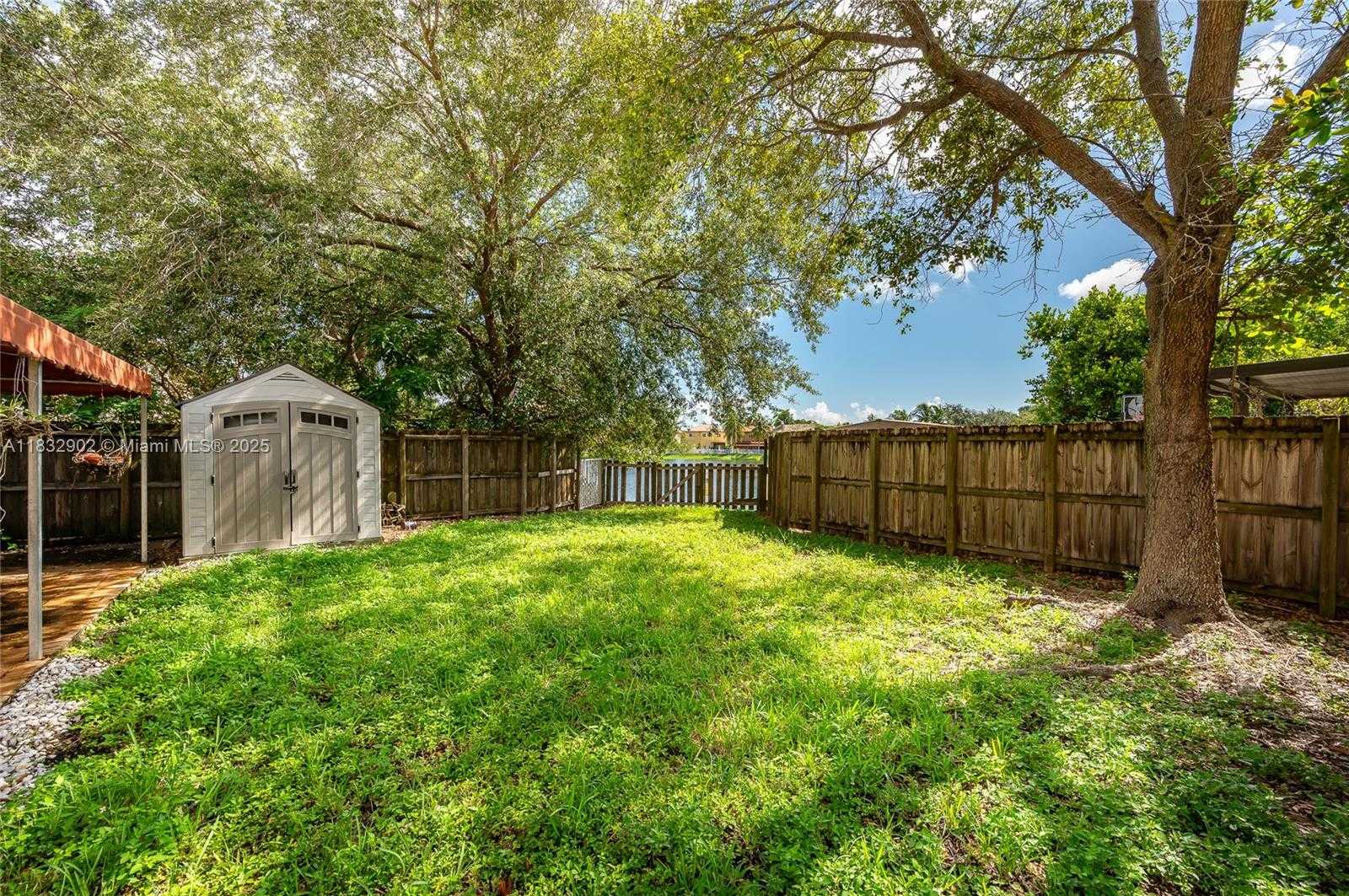 Small Image of 2605 NORTH EAST 41ST CIR, Homestead Number 34