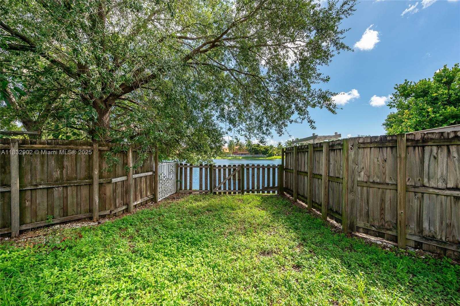 Small Image of 2605 NORTH EAST 41ST CIR, Homestead Number 35