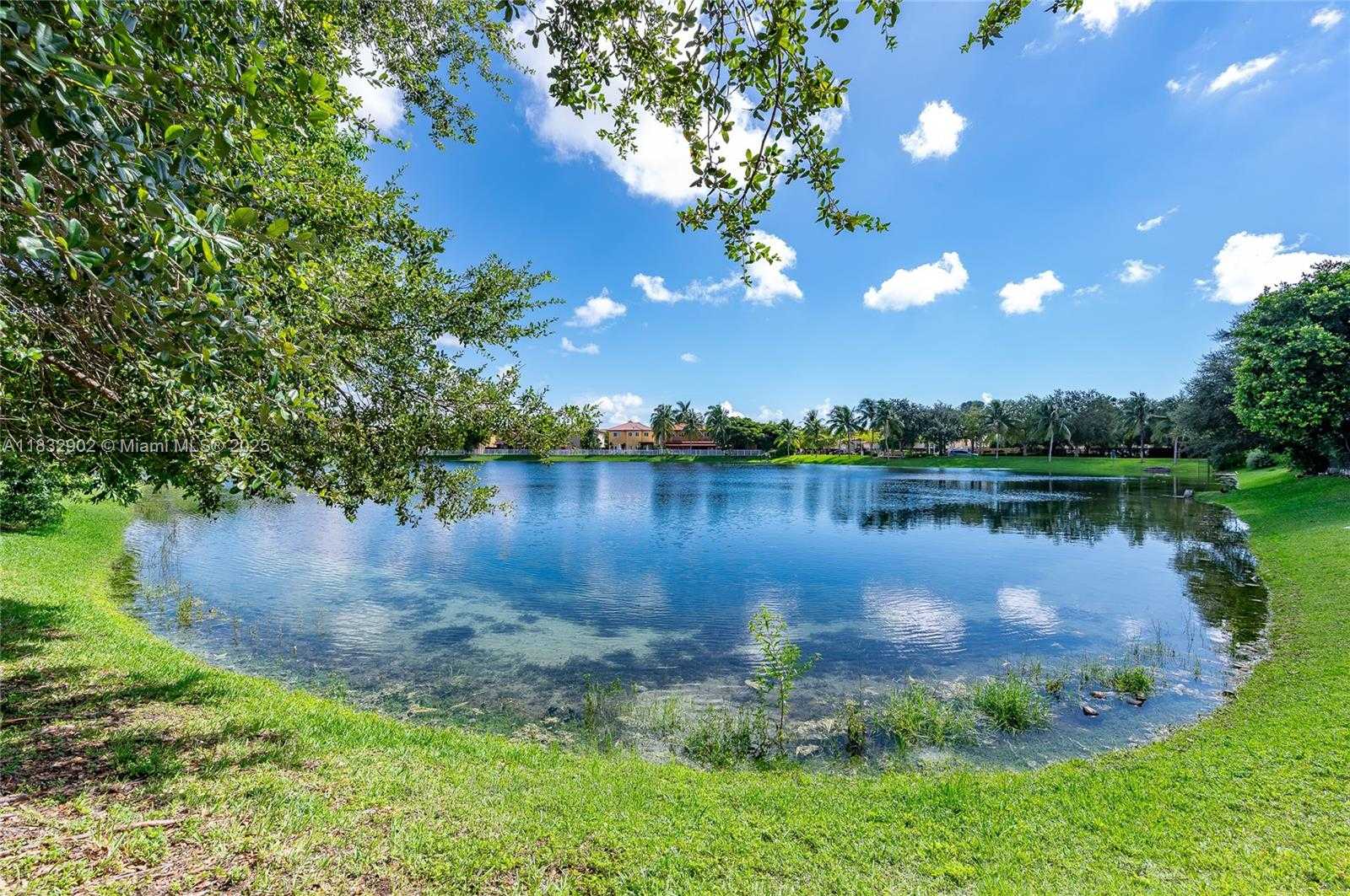 Small Image of 2605 NORTH EAST 41ST CIR, Homestead Number 36