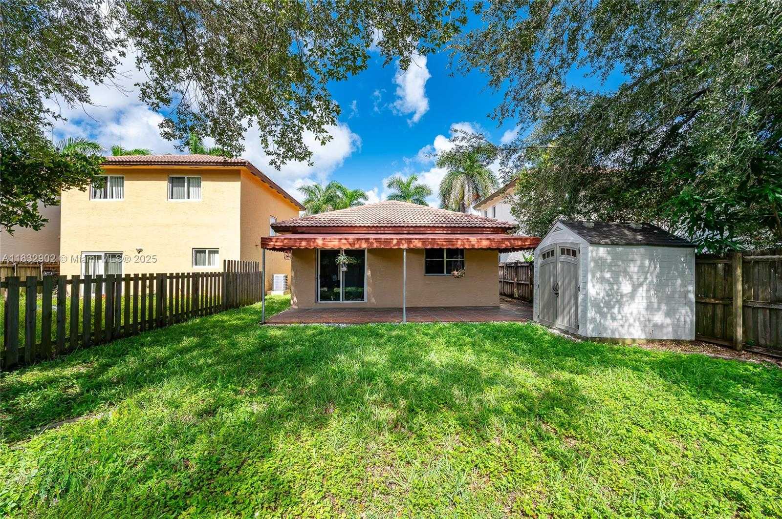 Small Image of 2605 NORTH EAST 41ST CIR, Homestead Number 37