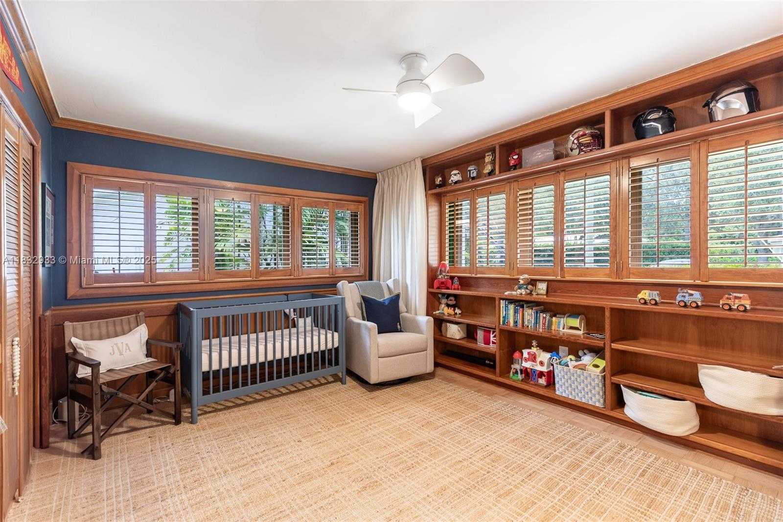 Small Image of 6915 BARQUERA ST, Coral Gables Number 15