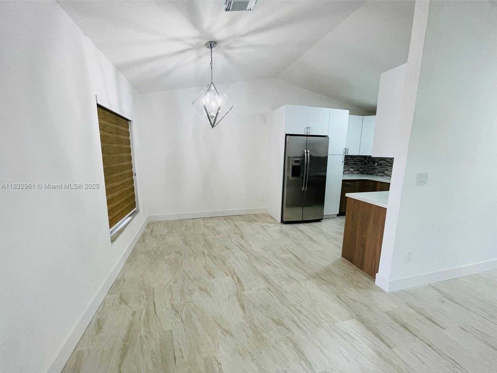 Small Image of 12740 SOUTH WEST 249TH TER, Homestead Number 7