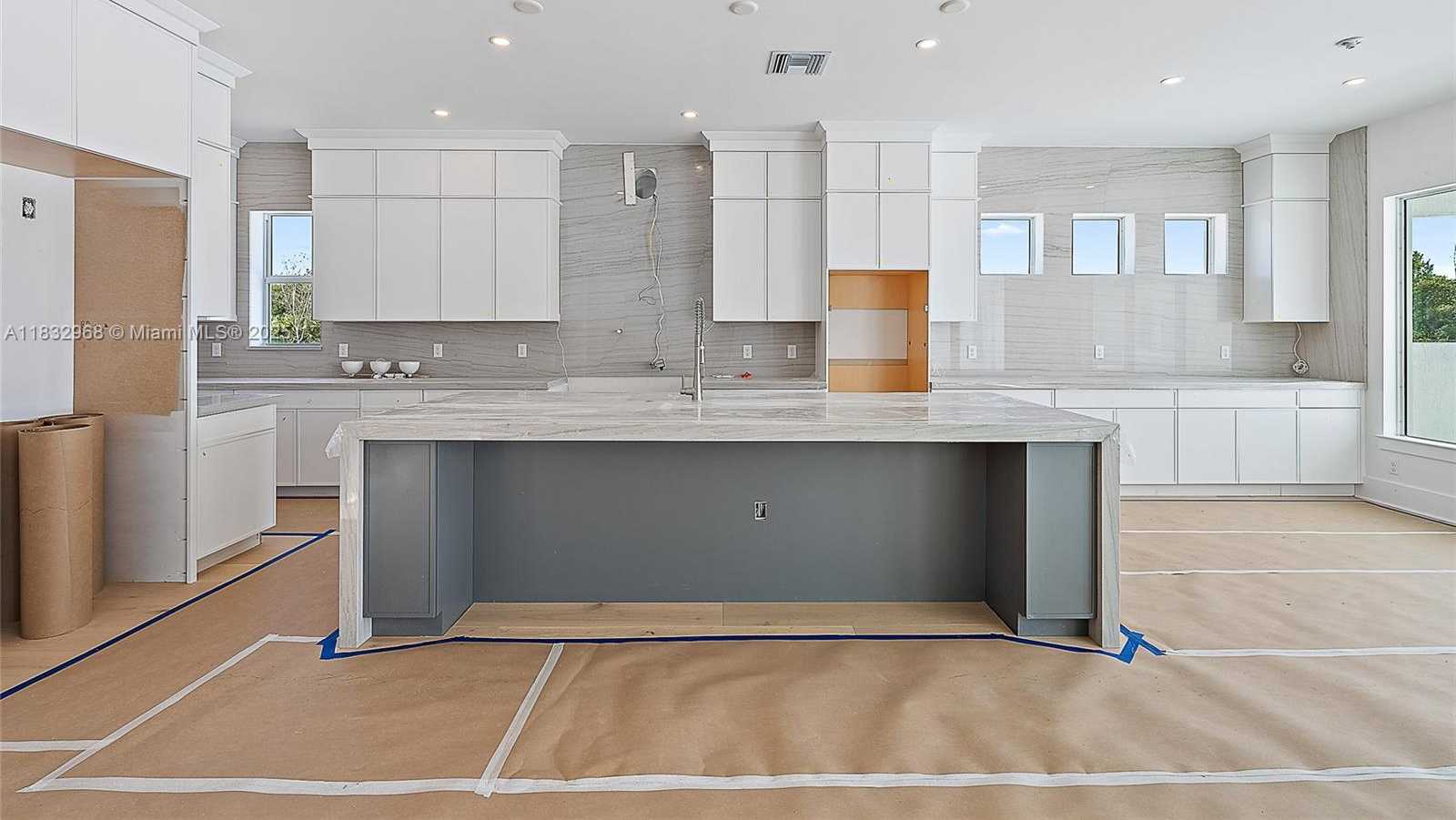 Small Image of 19505 SOUTH EAST TURNBRIDGE DR, Jupiter Number 10