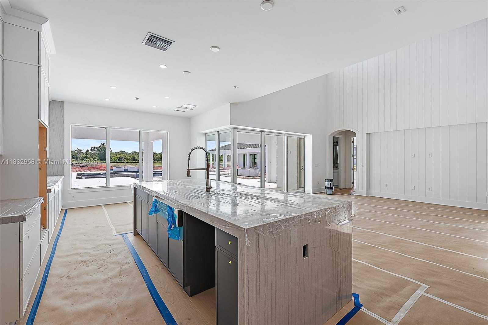 Small Image of 19505 SOUTH EAST TURNBRIDGE DR, Jupiter Number 11