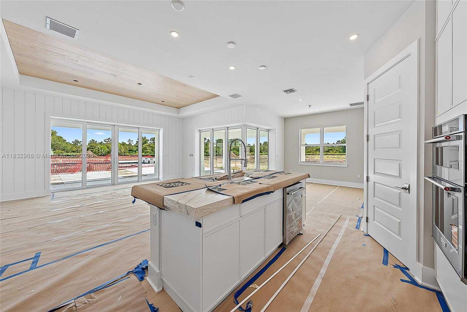 Small Image of 19505 SOUTH EAST TURNBRIDGE DR, Jupiter Number 36