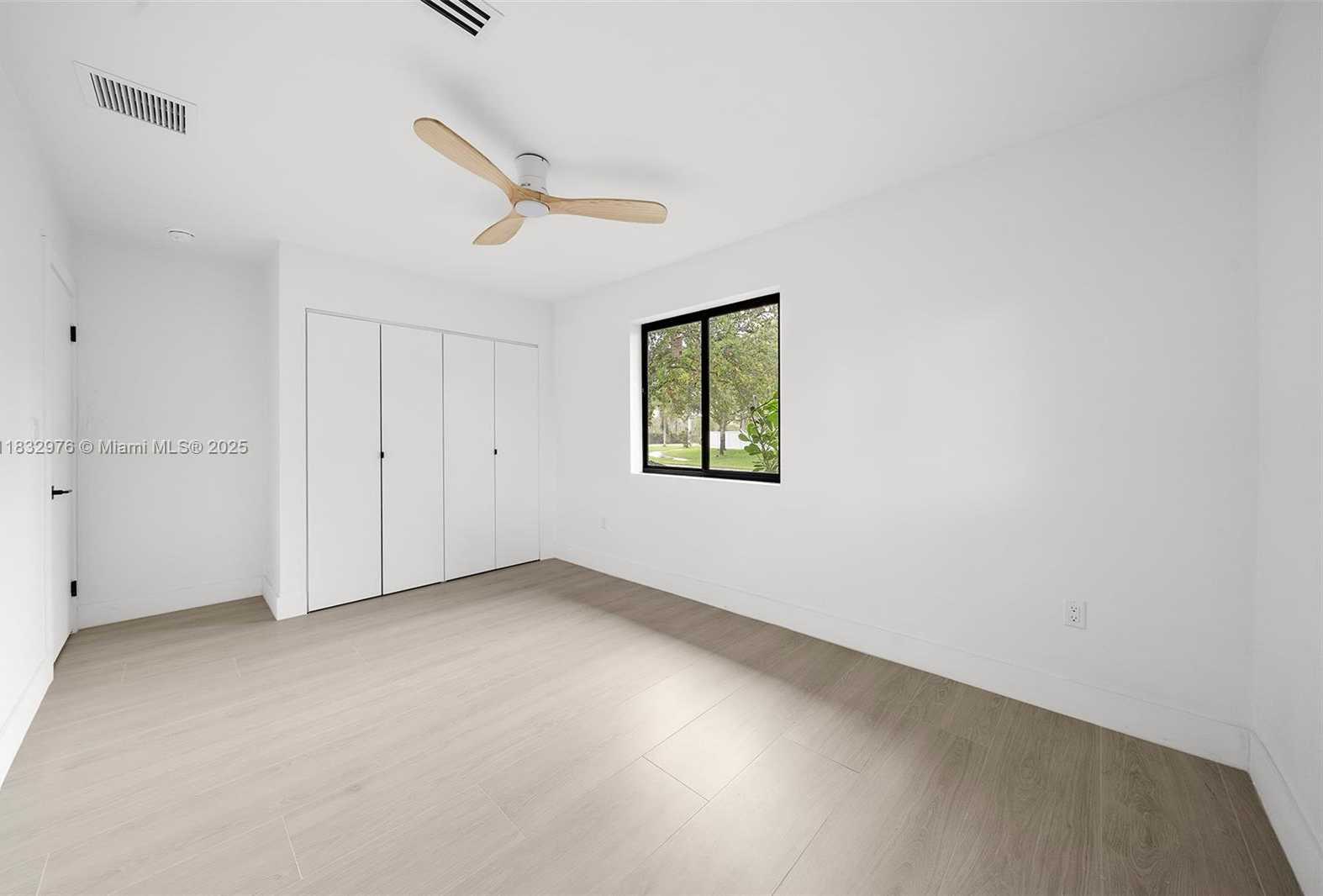 Small Image of 15121 SOUTH WEST 69TH CT, Palmetto Bay Number 39