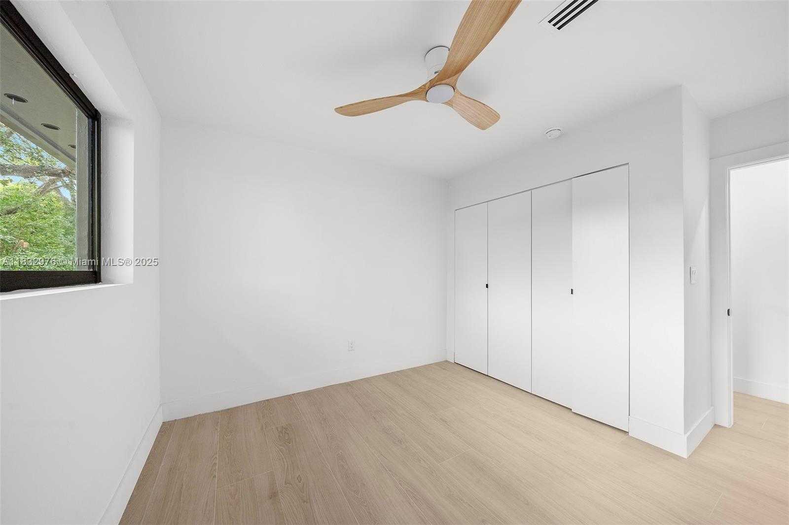 Small Image of 15121 SOUTH WEST 69TH CT, Palmetto Bay Number 41