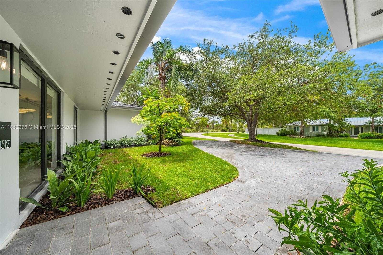 Small Image of 15121 SOUTH WEST 69TH CT, Palmetto Bay Number 5
