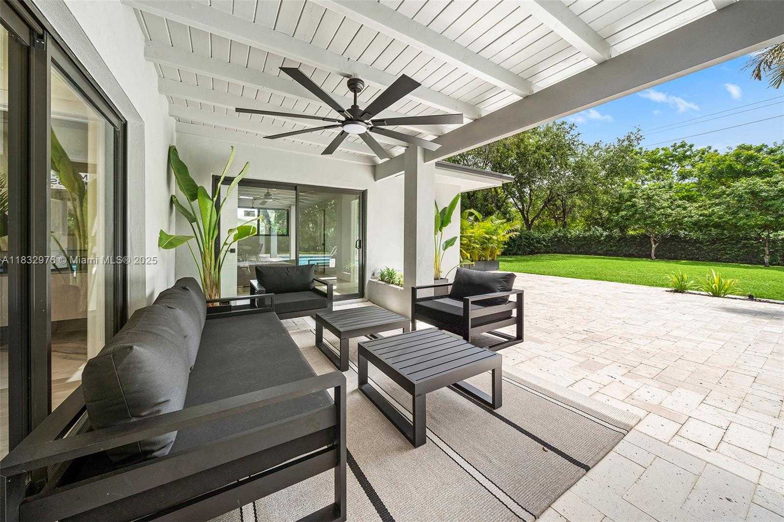 Small Image of 15121 SOUTH WEST 69TH CT, Palmetto Bay Number 50