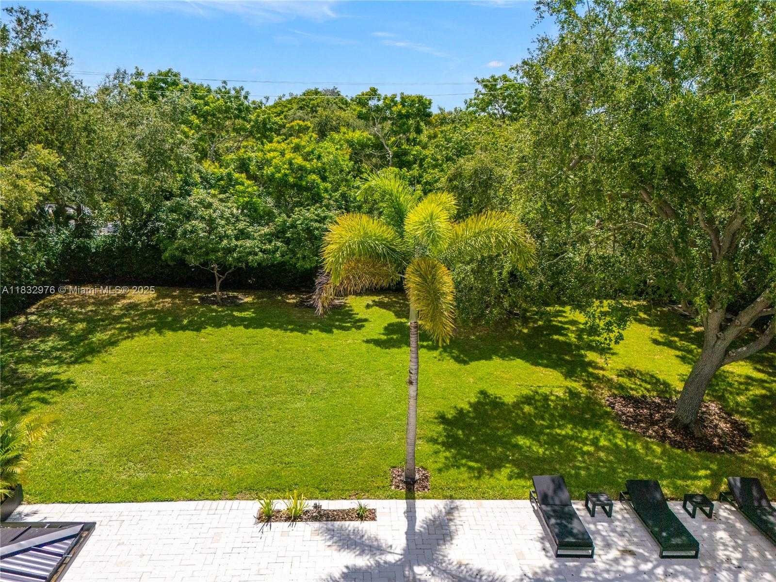 Small Image of 15121 SOUTH WEST 69TH CT, Palmetto Bay Number 66