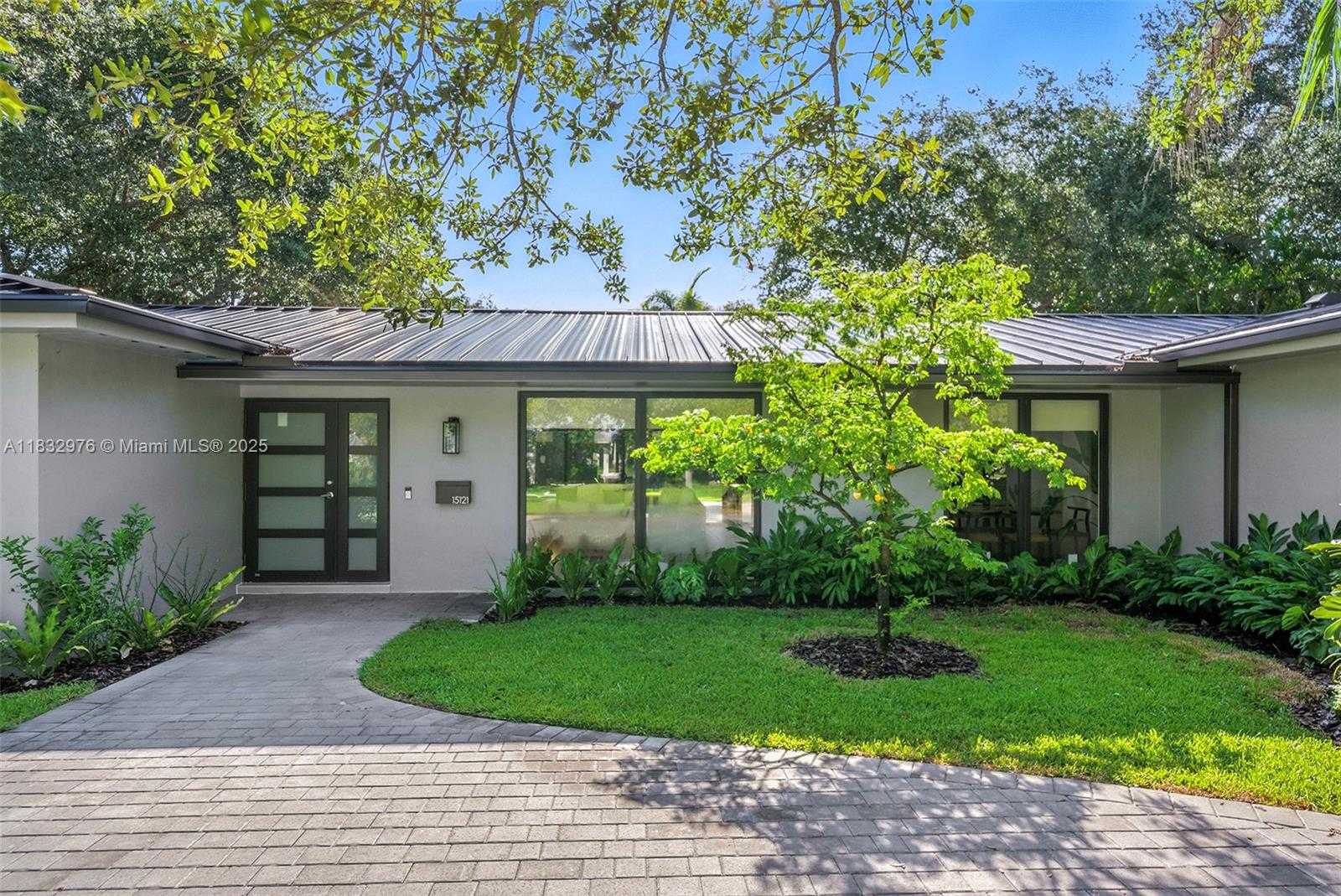 Small Image of 15121 SOUTH WEST 69TH CT, Palmetto Bay Number 76