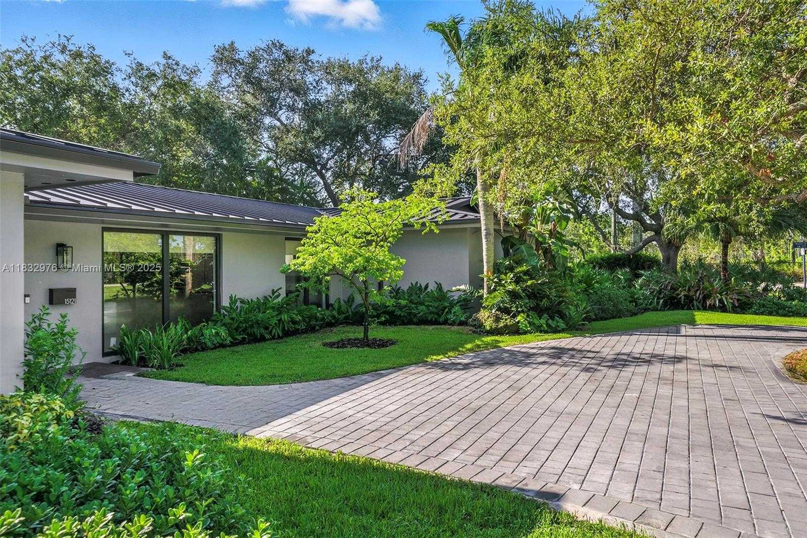 Small Image of 15121 SOUTH WEST 69TH CT, Palmetto Bay Number 77