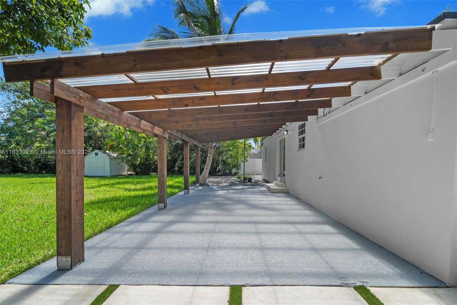 Small Image of 1003 NORTH EAST 115 ST, Biscayne Park Number 13