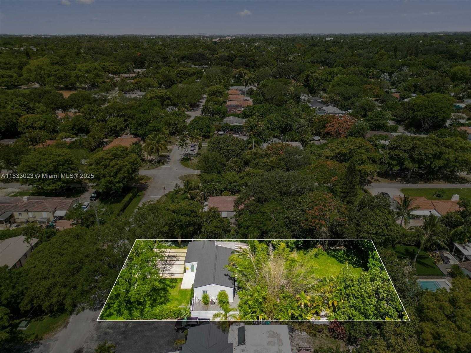 Small Image of 1003 NORTH EAST 115 ST, Biscayne Park Number 38