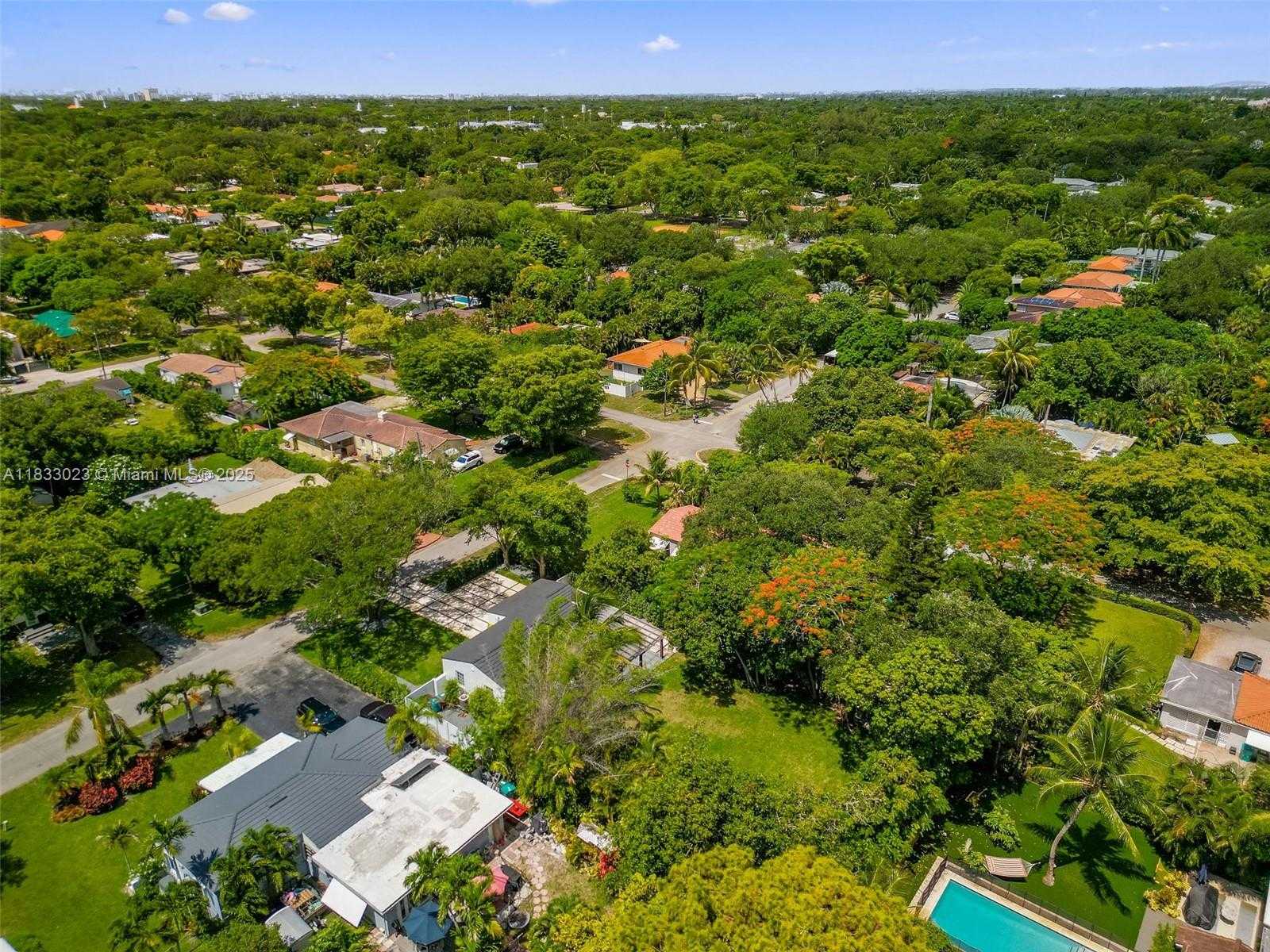 Small Image of 1003 NORTH EAST 115 ST, Biscayne Park Number 45