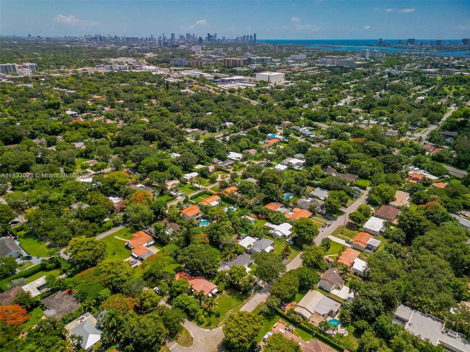 Small Image of 1003 NORTH EAST 115 ST, Biscayne Park Number 47