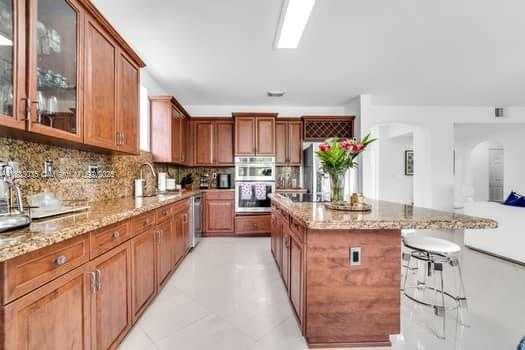 Small Image of 7936 SOUTH WEST 164TH PL, Miami Number 10