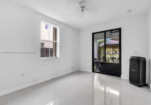 Small Image of 7936 SOUTH WEST 164TH PL, Miami Number 15