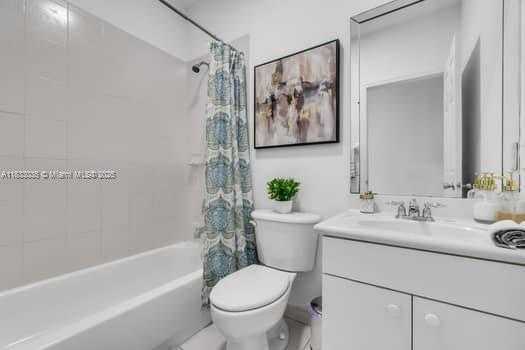Small Image of 7936 SOUTH WEST 164TH PL, Miami Number 20