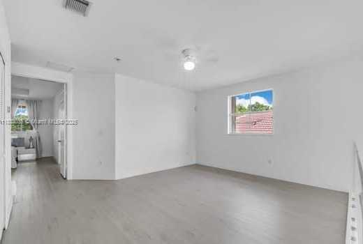 Small Image of 7936 SOUTH WEST 164TH PL, Miami Number 31