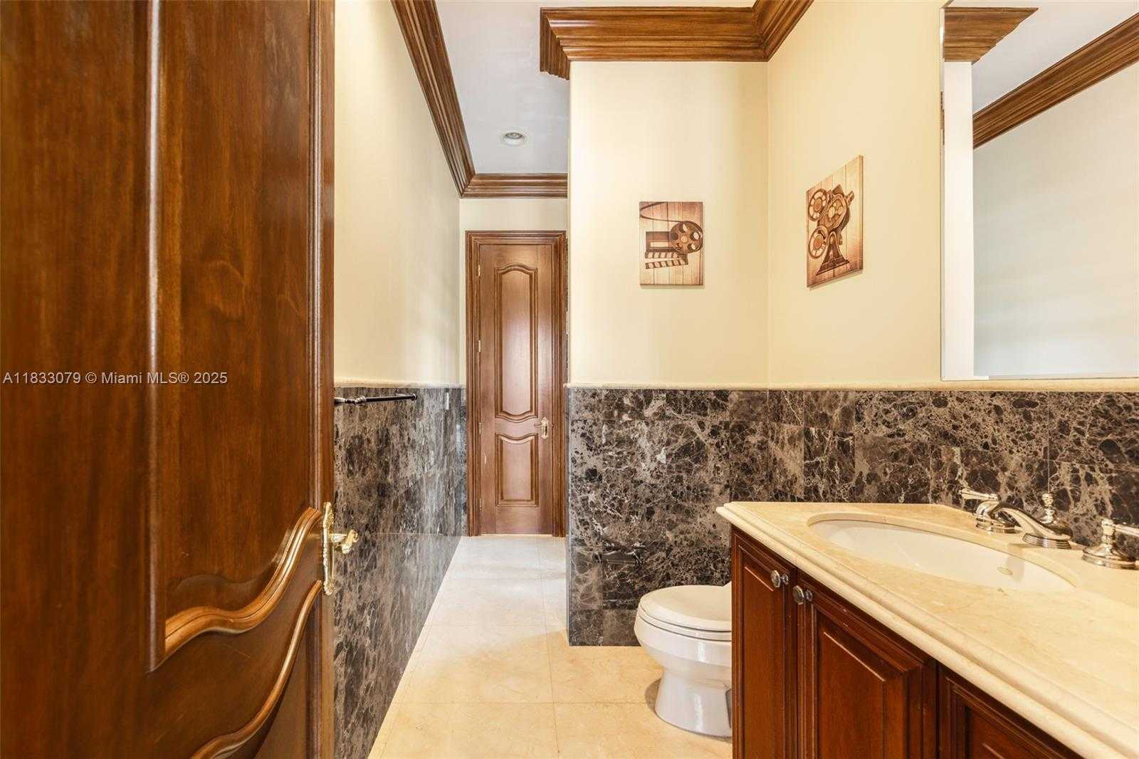 Small Image of 7245 SOUTH WEST 104TH ST, Pinecrest Number 35