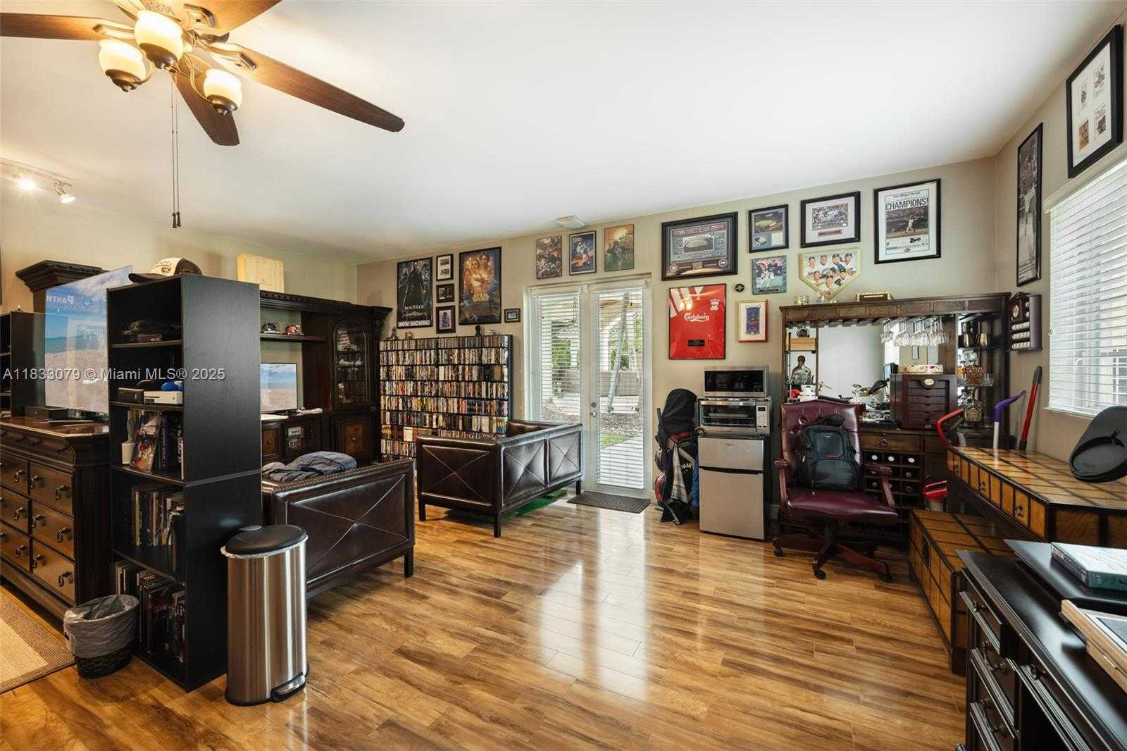 Small Image of 7245 SOUTH WEST 104TH ST, Pinecrest Number 64