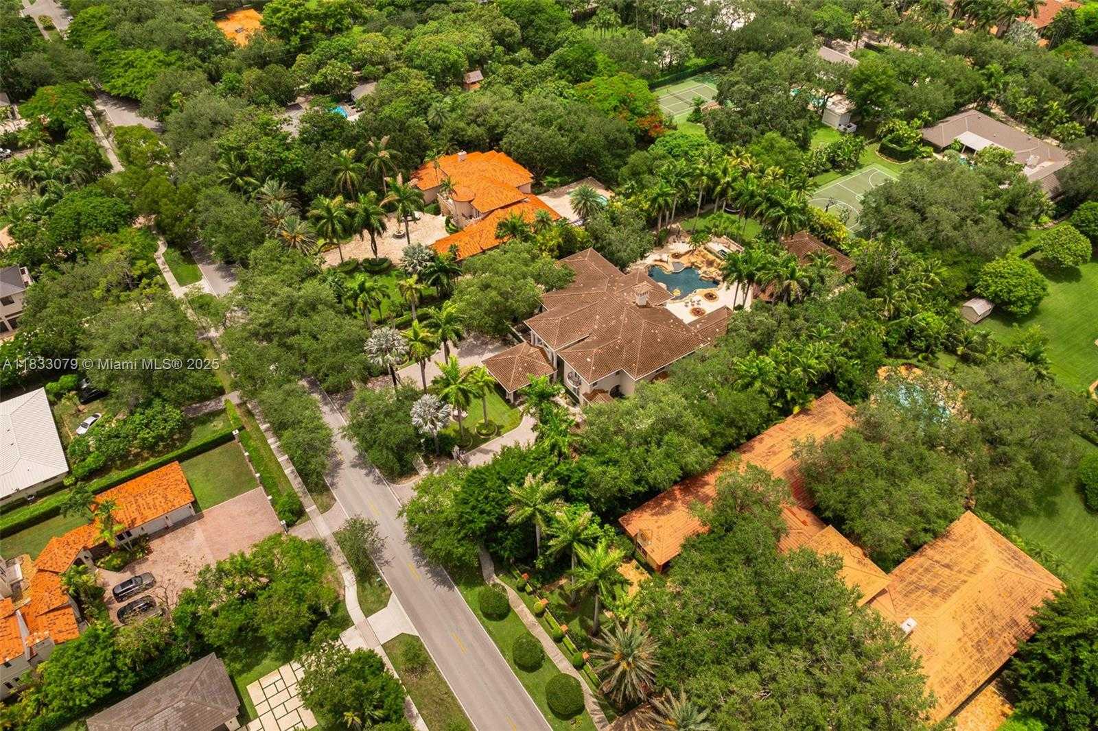 Small Image of 7245 SOUTH WEST 104TH ST, Pinecrest Number 70