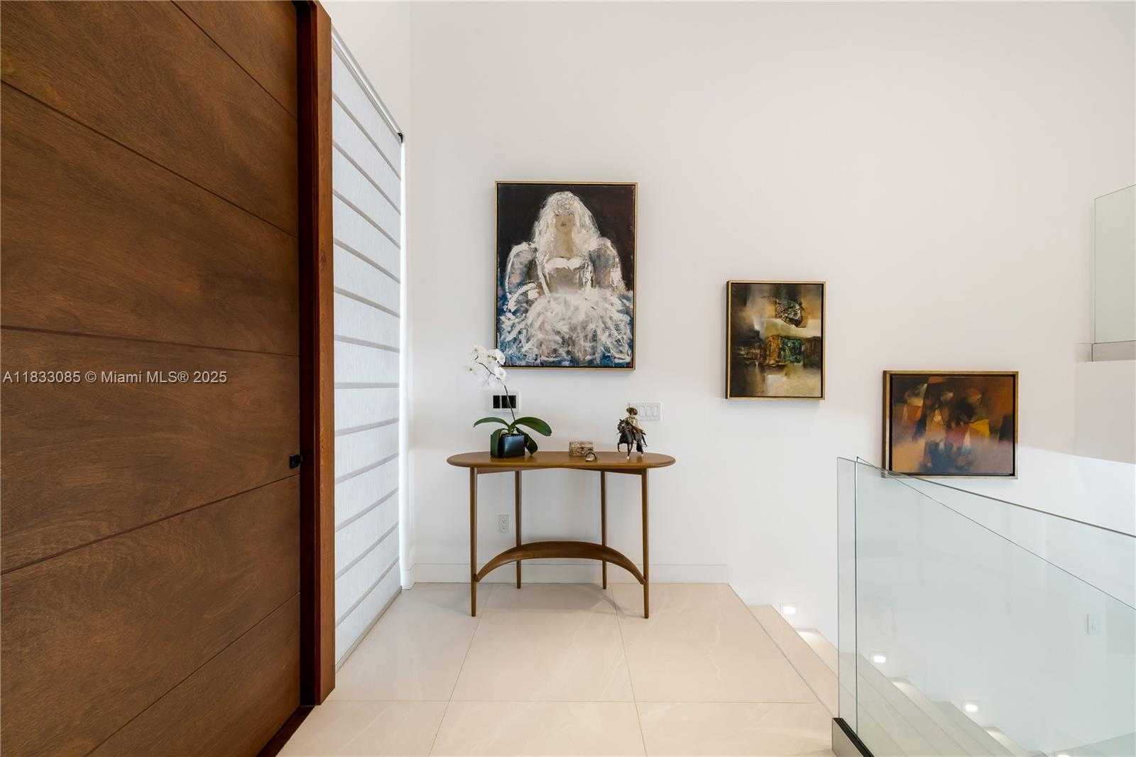 Small Image of 7180 EAST LAGO DR, Coral Gables Number 33