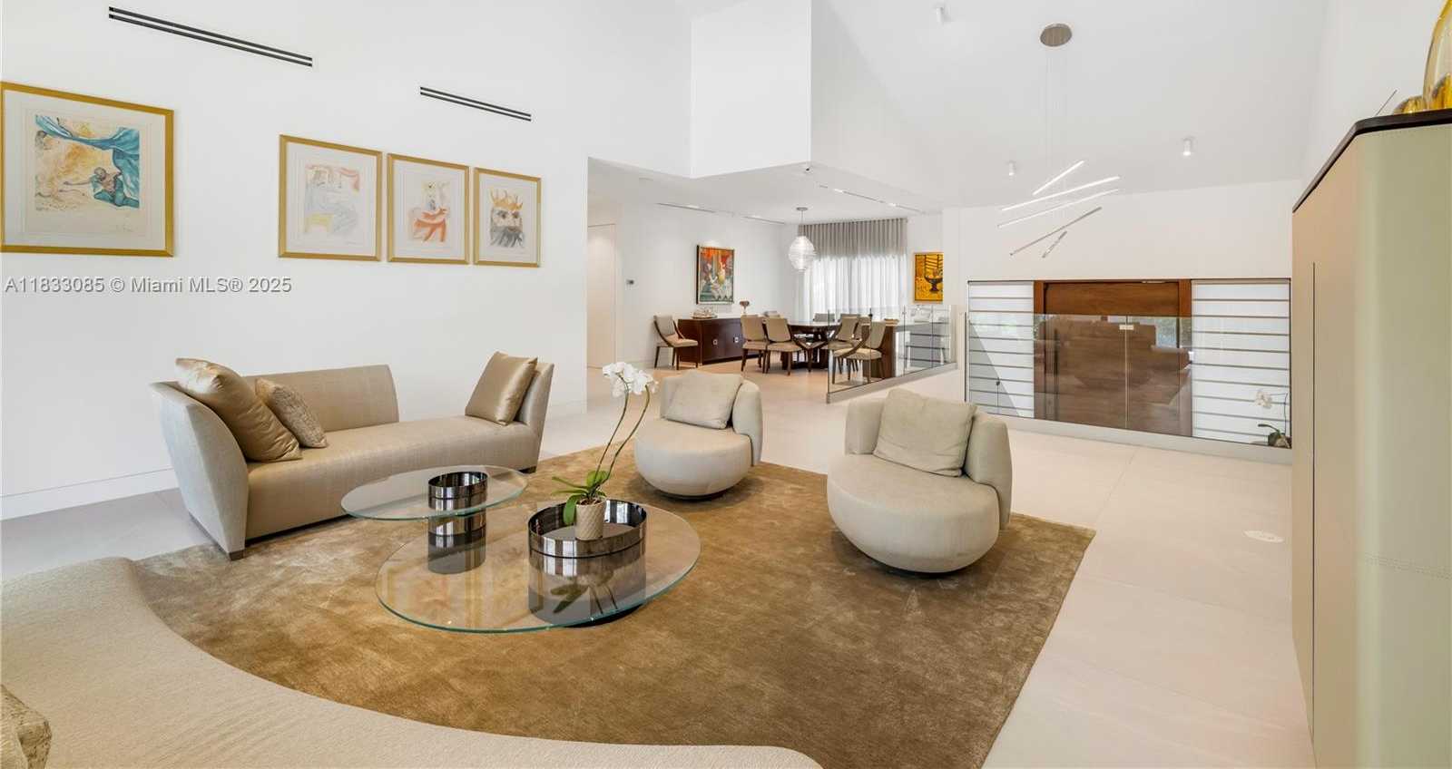Small Image of 7180 EAST LAGO DR, Coral Gables Number 37