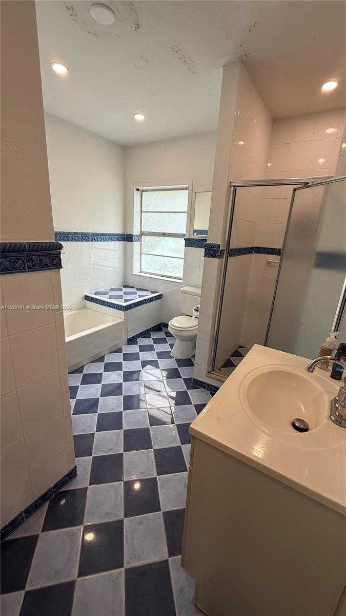 Small Image of 110 SOUTH WEST 64TH CT, Miami Number 10