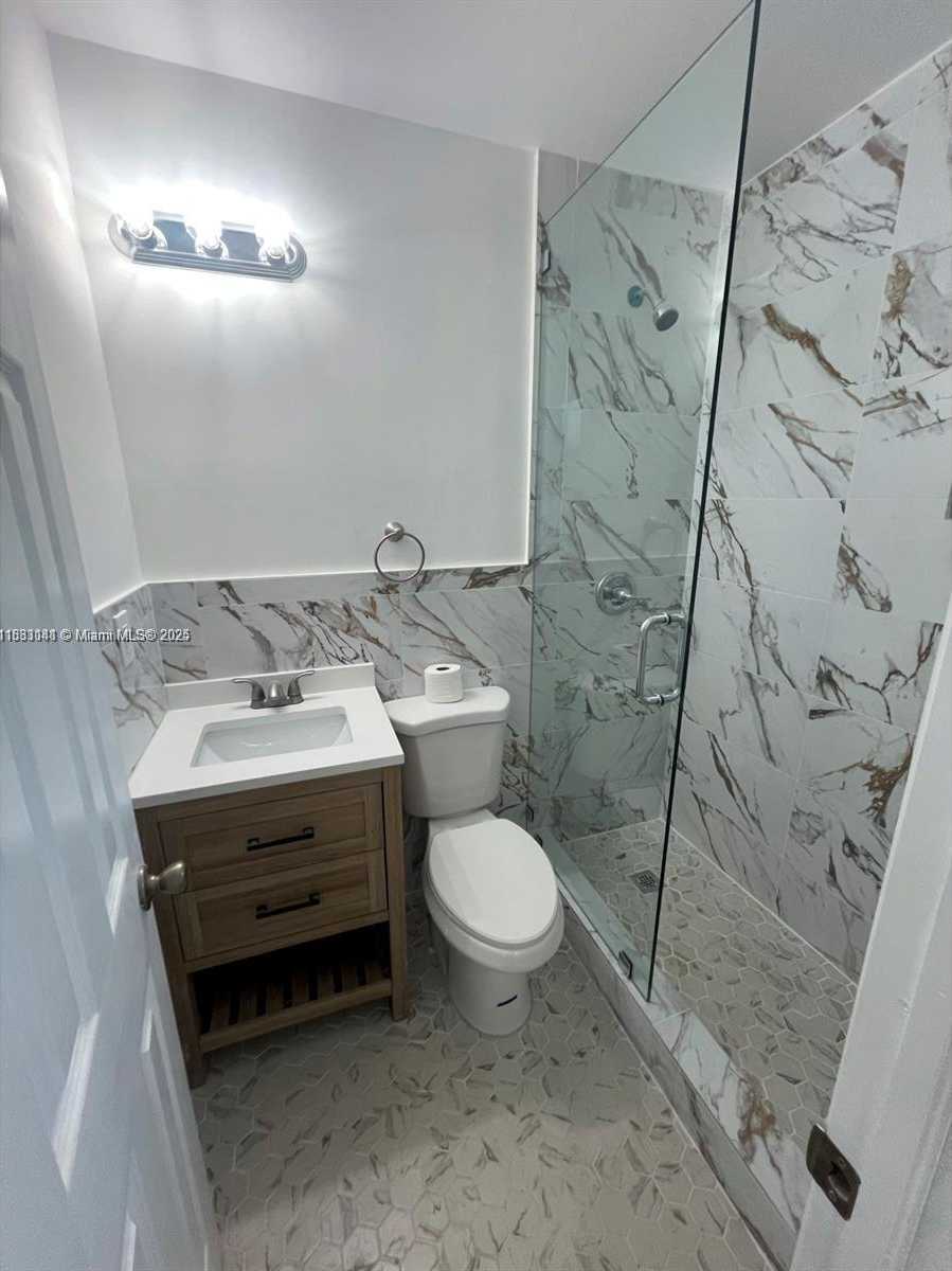 Small Image of 110 SOUTH WEST 64TH CT, Miami Number 15