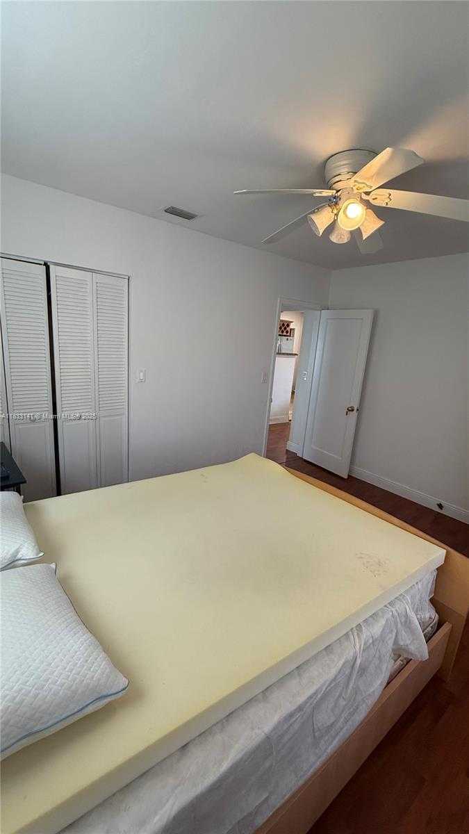 Small Image of 110 SOUTH WEST 64TH CT, Miami Number 8