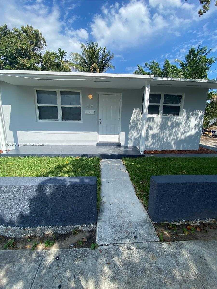 Small Image of 1219 NORTH 20TH AVE, Hollywood Number 8