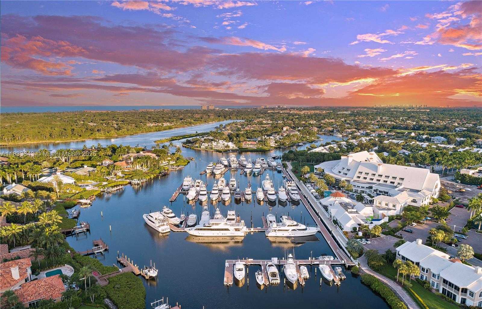 Small Image of 209 COMMODORE DR, Jupiter Number 60