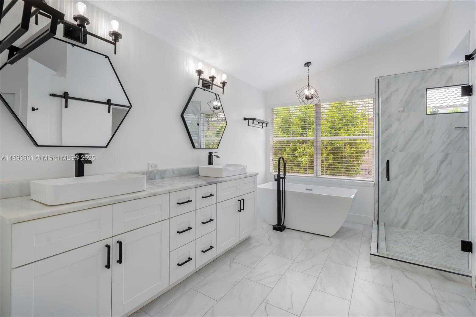 Small Image of 5050 GREENWICH PRESERVE CT, Boynton Beach Number 34